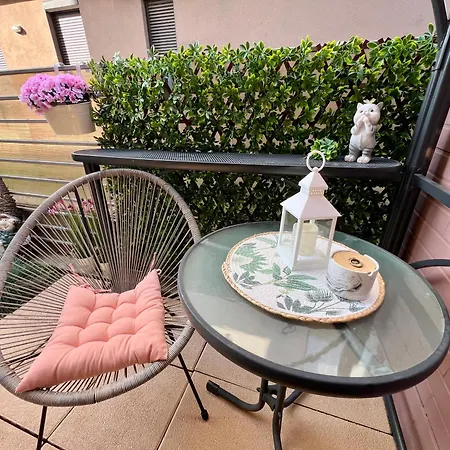Summer Apartment *