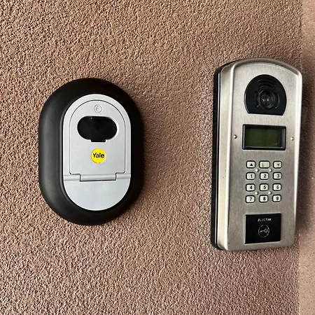 Апартаменти Summer *