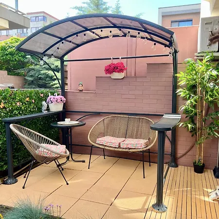 Summer Apartment