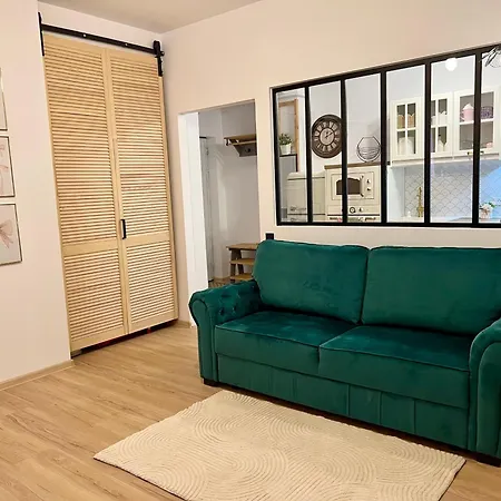 Summer Апартаменти *